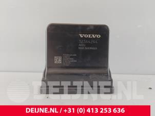 Gebruikte Bluetooth module Volvo C40 Recharge (XK) Recharge Twin 78 kWh Prijs € 272,25 Inclusief btw aangeboden door van Deijne Onderdelen Uden B.V.