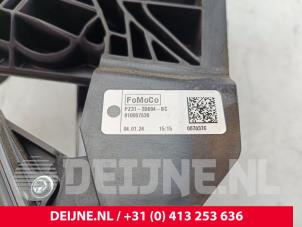 Ford Transit Custom Bremspedal O269727 foto 3