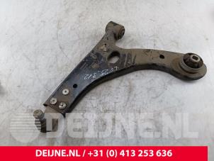 Gebruikte Draagarm onder links-voor Polestar Polestar 2 78kWh Long Range Single Motor Prijs € 175,45 Inclusief btw aangeboden door van Deijne Onderdelen Uden B.V.