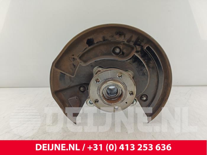 Polestar 2 Achsschenkel rechts vorne O269758