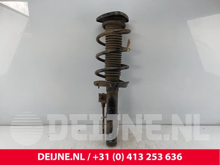 Polestar 2 Stoßdämpferstrebe rechts vorne O269776