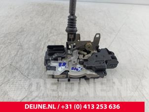 Polestar 2 Türschlossmechanik 4-türig rechts vorne O269797 foto 2