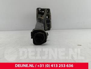 Gebruikte Chassisbalk voor Toyota ProAce Verso 1.5 D-4D 120 Prijs € 48,40 Inclusief btw aangeboden door van Deijne Onderdelen Uden B.V.