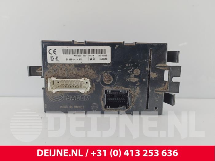 Gebruikte Computer Body Control Renault Trafic New (FL) 1.9 dCi 100 16V Prijs € 272,25 Inclusief btw aangeboden door van Deijne Onderdelen Uden B.V.