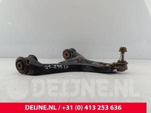 Mercedes V-Klasse Front lower wishbone, left O269899 photo 3