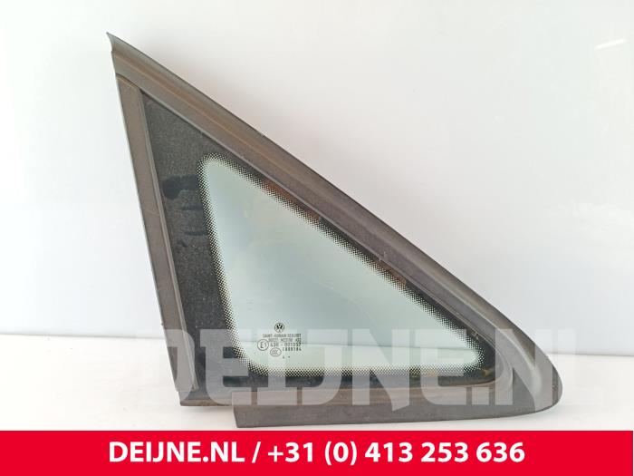 Volkswagen Caddy Quarter light, front right O269934