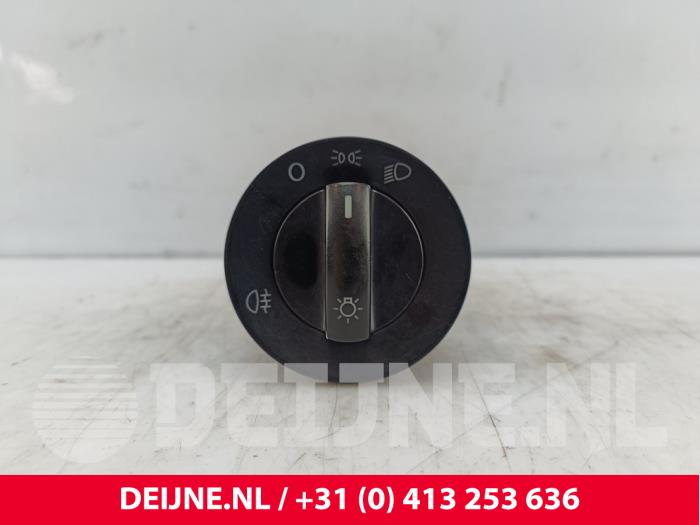 Volkswagen Caddy Light switch O269944