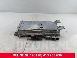 Tesla Model S Omvormer O269996 foto 2