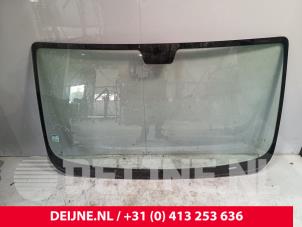 Gebruikte Voorruit Peugeot Boxer (U9) 2.0 BlueHDi 130 Prijs € 151,25 Inclusief btw aangeboden door van Deijne Onderdelen Uden B.V.