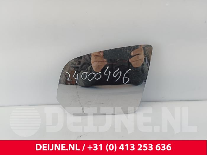 Mercedes Vito Spiegelglas links O270066