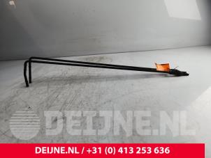 Gebruikte Stuurbekrachtiging Leiding Mercedes Vito (639.6) 2.2 115 CDI 16V Prijs € 36,30 Inclusief btw aangeboden door van Deijne Onderdelen Uden B.V.