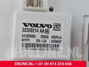 Volvo C40 Steuergerät Body Control O270088 foto 3