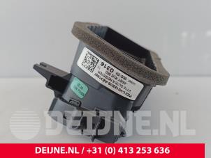 Ford Transit Custom Dashboard vent O270094 photo 3