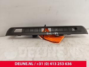 Gebruikte ESP Schakelaar Citroen Jumpy 2.0 Blue HDI 120 Prijs € 36,30 Inclusief btw aangeboden door van Deijne Onderdelen Uden B.V.