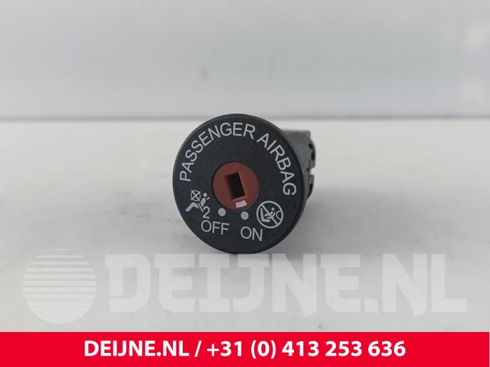 Ford Transit Custom Airbag schakelaar O270108