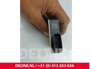 Polestar 2 Radar sensor O270118 photo 3