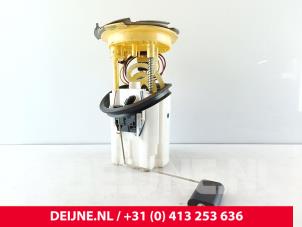 Gebruikte Tank element Pomp Volkswagen Caddy Cargo V (SBA/SBH) 2.0 TDI BlueMotionTechnology Prijs € 90,75 Inclusief btw aangeboden door van Deijne Onderdelen Uden B.V.