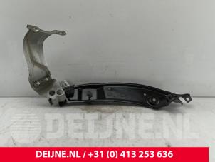 Volkswagen Caddy Frontdeel steun O270246 foto 2