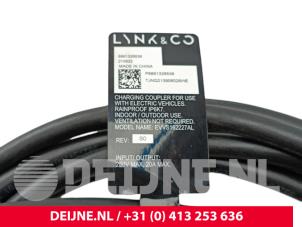 Lynk & Co 01 Ladekabel Hybrid O270341 foto 3