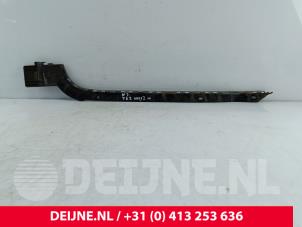 Mercedes Vito Bumpersteun links-achter O270348 foto 2