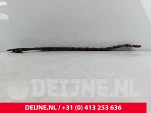 Mercedes Vito Bumpersteun links-achter O270348 foto 3