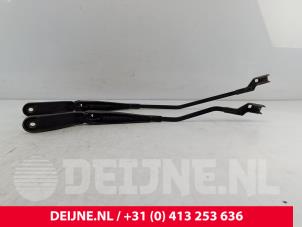 Volvo V40 Scheibenwischerarm-Set O270349 foto 2