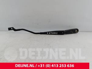 Volvo V40 Scheibenwischerarm-Set O270349 foto 4