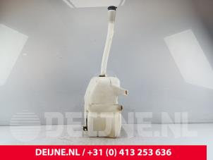 Fiat Doblo Scheibensprühertank vorne O270397 foto 2
