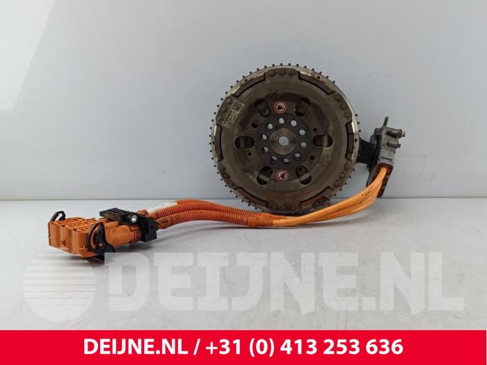 Gebruikte Dynamo Volvo XC90 II 2.0 T8 16V Twin Engine AWD Prijs € 295,00 Margeregeling aangeboden door van Deijne Onderdelen Uden B.V.