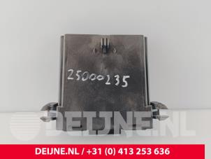 Volkswagen Caddy Gateway module O270424 foto 2