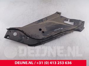 Gebruikte Afdekplaat diversen Volvo XC90 II 2.0 T8 16V Twin Engine AWD Prijs € 15,00 Margeregeling aangeboden door van Deijne Onderdelen Uden B.V.