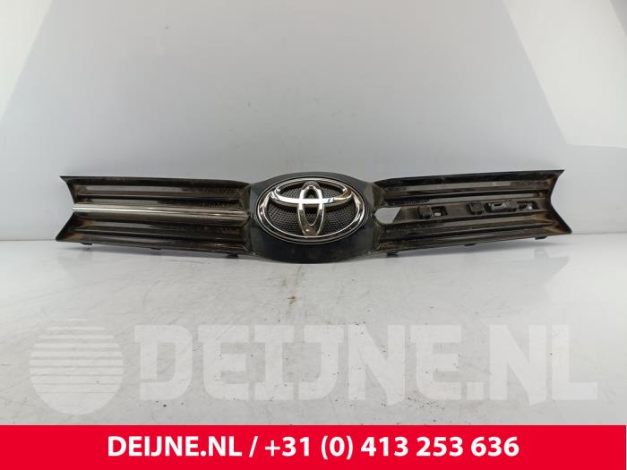 Toyota Pro-Ace Grill O270445