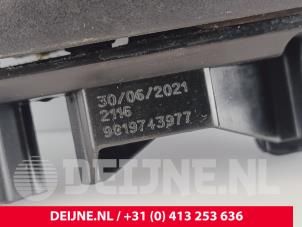 Opel Combo Portiergreep 2Deurs links O270458 foto 3