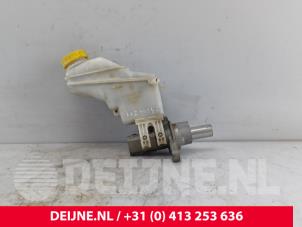 Gebruikte Hoofdremcilinder Fiat Doblo Cargo (263) 1.3 D Multijet Prijs € 24,20 Inclusief btw aangeboden door van Deijne Onderdelen Uden B.V.