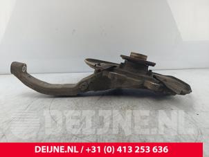 Volvo XC90 Achsschenkel links vorne O270490 foto 3