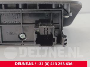 Volvo XC60 Handrem schakelaar O270507 foto 3