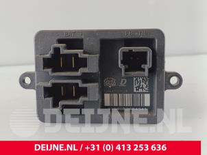 Toyota Pro-Ace Heater resistor O270521 photo 3