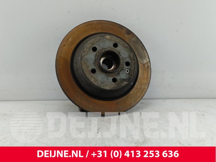 Mercedes V-Klasse Achsschenkel links hinten O270530
