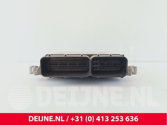 Mercedes Vito Steuergerät Motormanagement O270557