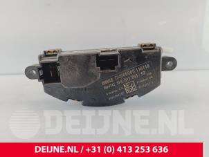 Mercedes Vito Heater resistor O270637 photo 2
