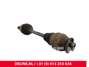 Volkswagen Transporter Antriebswelle links vorne O270641 foto 2