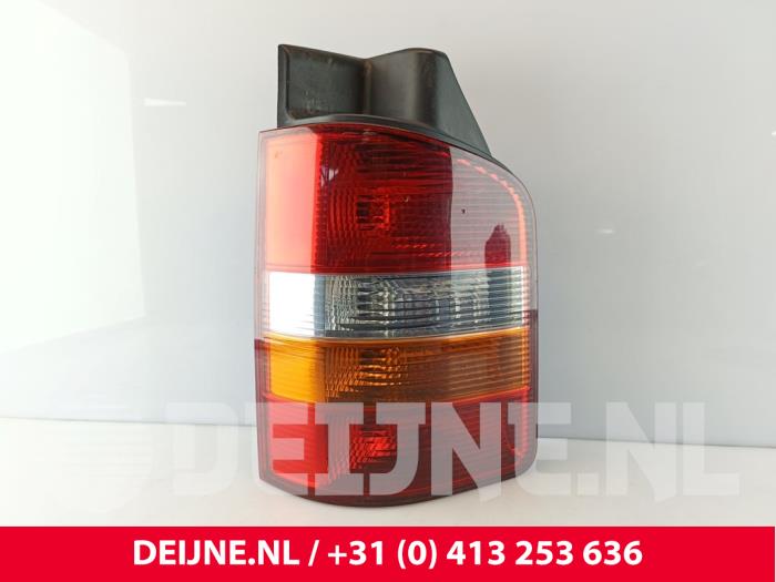 Volkswagen Transporter Achterlicht links O270646