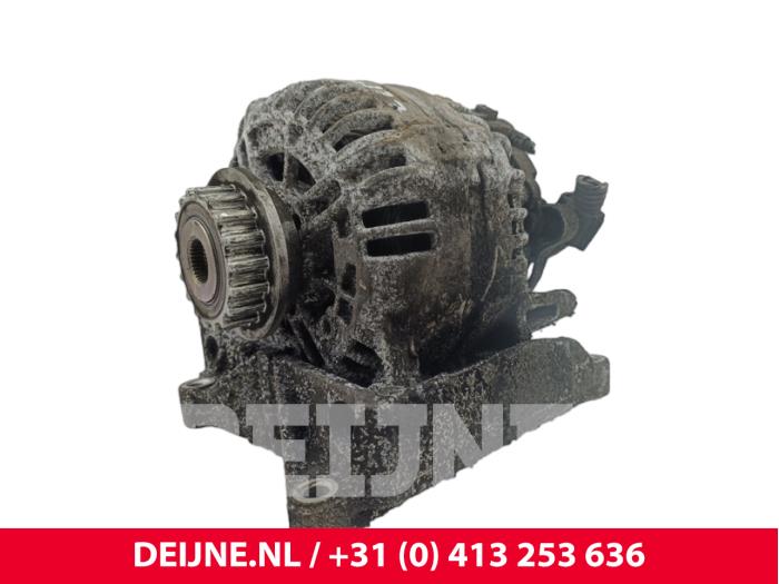 Gebruikte Dynamo Volkswagen Transporter T5 2.5 TDi Prijs € 84,70 Inclusief btw aangeboden door van Deijne Onderdelen Uden B.V.