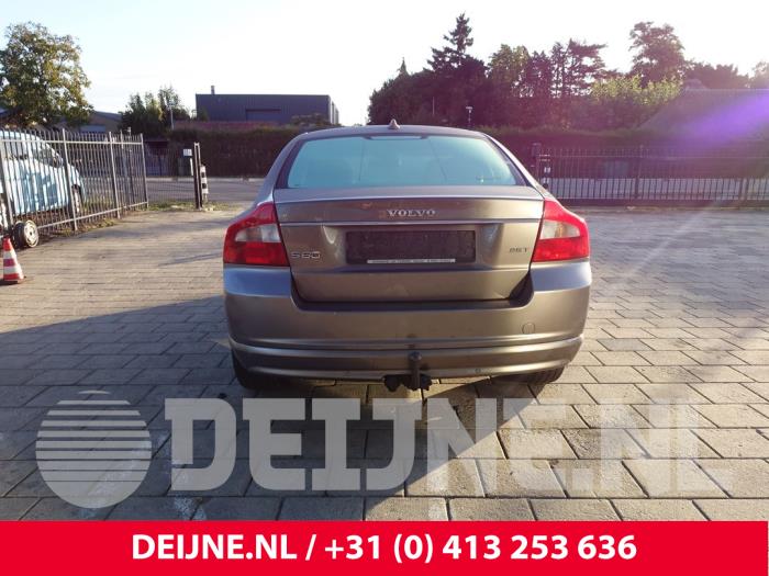 Volvo S80 Stoßstange hinten O270780