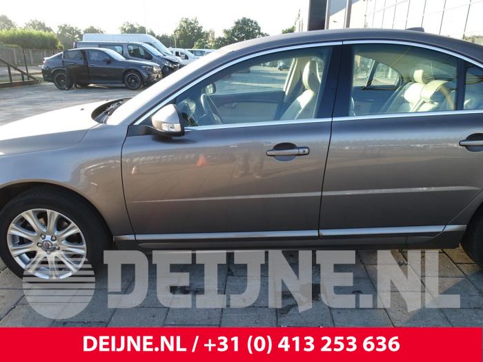Volvo S80 Tür 4-türig links vorne O270807
