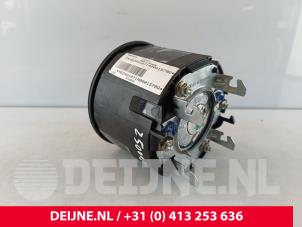 Porsche Cayenne Left airbag (steering wheel) O270885 photo 2