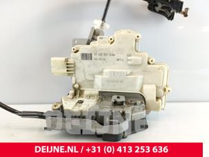 Porsche Cayenne Türschlossmechanik 4-türig links vorne O270962 foto 2