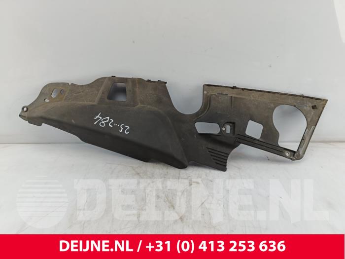 Porsche Cayenne Afdekplaat diversen O270955