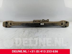 Porsche Cayenne Versnellingsbak Steun O270970 foto 3