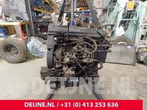 Renault Master Engine O270974 photo 3